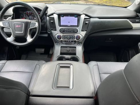 Used 2018 GMC Yukon SLT w/ Premium Edition RWD image 27