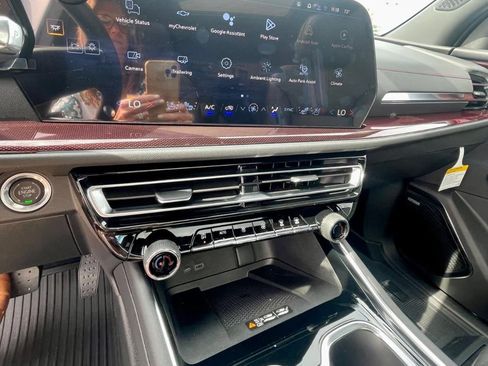 New 2026 Chevrolet Traverse RS w/ LPO, Floor Liner Package image 12