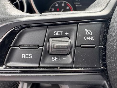 Used 2021 Alfa Romeo Giulia Ti w/ Nero Edizione RWD image 15