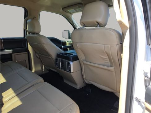 Used 2016 Ford F150 Lariat w/ Equipment Group 502A Luxury AWD/4WD image 23