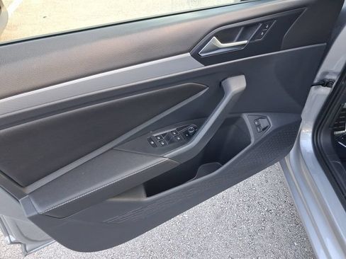 Certified 2023 Volkswagen Jetta Sport FWD image 15