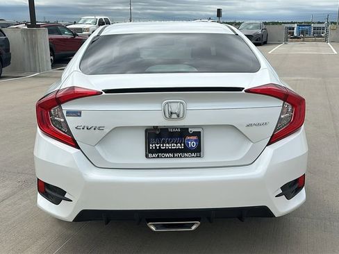Used 2019 Honda Civic Sport image 11