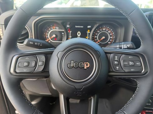 New 2026 Jeep Gladiator Mojave image 23