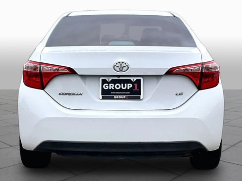 Used 2018 Toyota Corolla LE FWD image 5