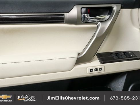 Used 2021 Lexus GX 460 Premium w/ Premium Package image 7