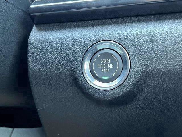 New 2027 GMC Terrain AT4 w/ Convenience Package III AWD/4WD image 21