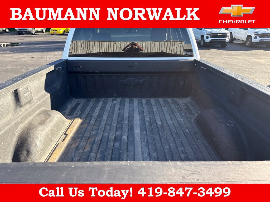 Used 2019 Chevrolet Silverado 1500 LT w/ All Star Edition AWD/4WD image 5