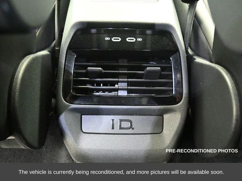 Used 2022 Volkswagen ID.4 Pro S w/ Gradient Package image 33