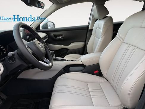 New 2026 Honda HR-V EX-L image 3