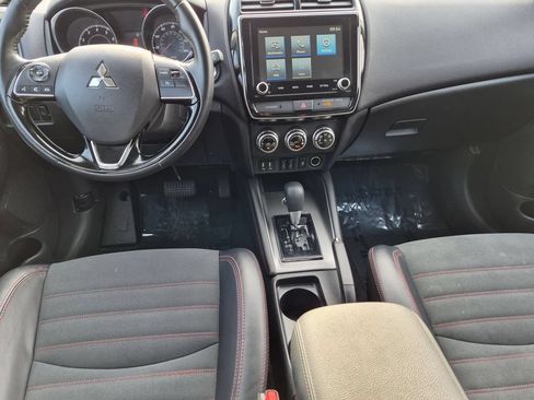 Used 2025 Mitsubishi Outlander Sport SE AWD/4WD image 20