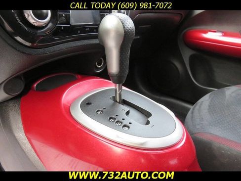 Used 2011 Nissan Juke SV image 13