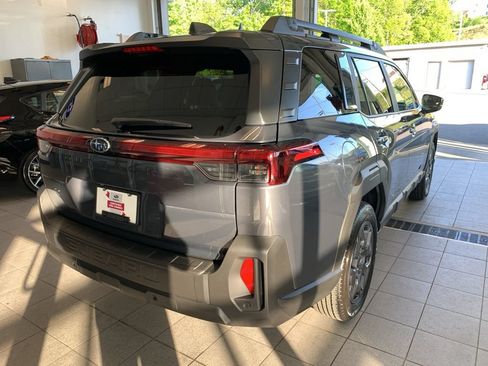 Used 2026 Subaru Outback Premium AWD/4WD image 18