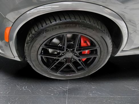 Used 2022 Dodge Durango SRT w/ Black Package AWD/4WD image 9