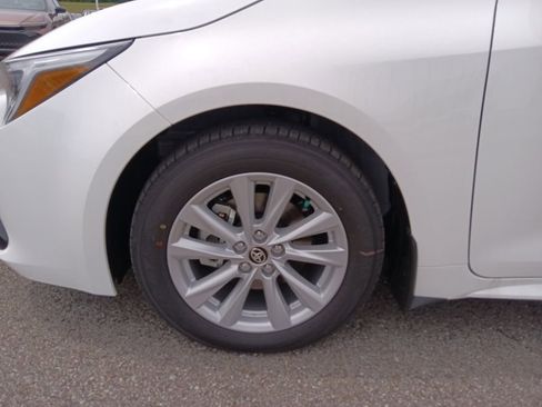 New 2026 Toyota Corolla SE FWD image 10
