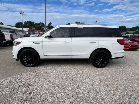 Used 2021 Lincoln Navigator Reserve AWD/4WD image 5