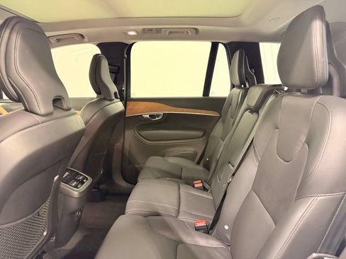 Used 2023 Volvo XC90 B6 Plus w/ Protection Package Premier AWD/4WD image 21