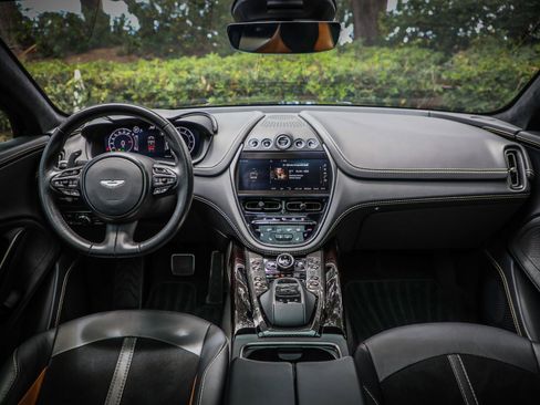 Used 2023 Aston Martin DBX 707 AWD/4WD image 22