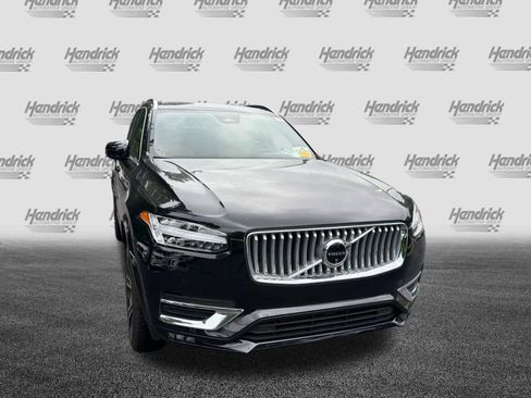 Used 2025 Volvo XC90 B5 Ultra AWD/4WD image 3