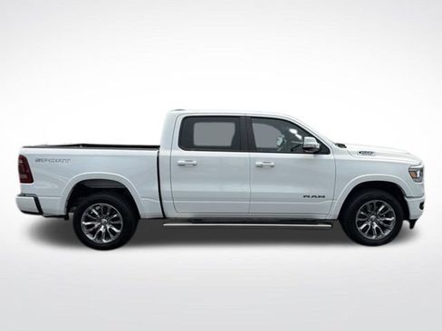 Used 2022 RAM 1500 Laramie w/ Sport Appearance Package AWD/4WD image 7