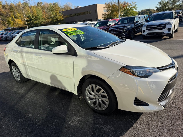 Used 2018 Toyota Corolla LE FWD image 11
