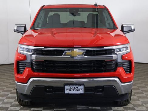 Used 2025 Chevrolet Silverado 1500 LT image 10