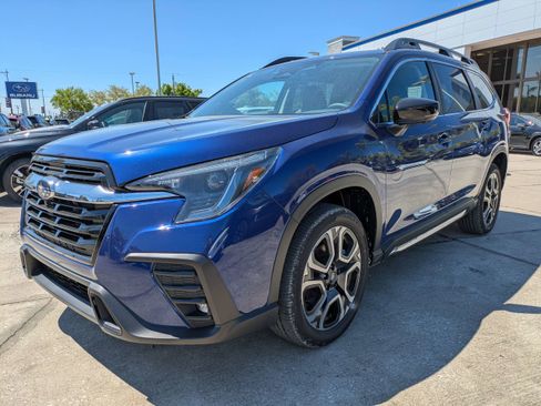 New 2026 Subaru Ascent Limited image 8