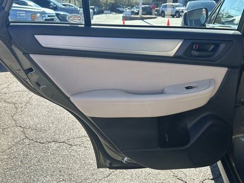 Used 2019 Subaru Outback 2.5i image 22