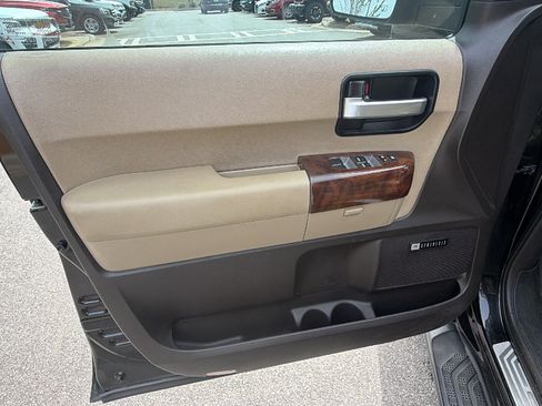 Used 2008 Toyota Sequoia Limited image 14