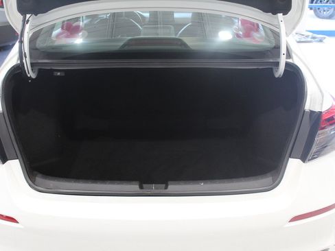 Used 2023 Honda Civic Sport image 19