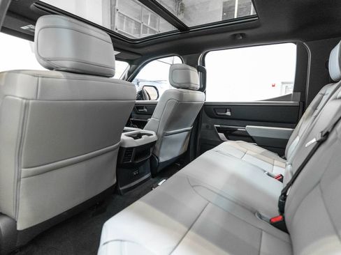 Used 2026 Toyota Tundra Limited AWD/4WD image 15