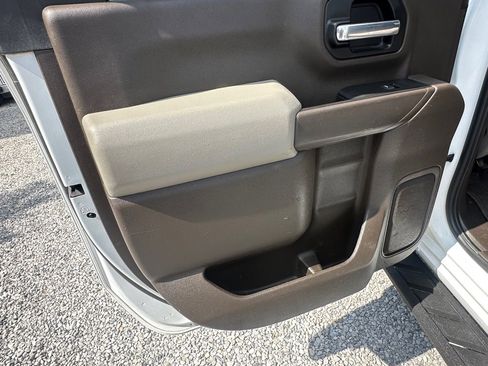 Used 2021 Chevrolet Silverado 2500 LT w/ Convenience Package image 29