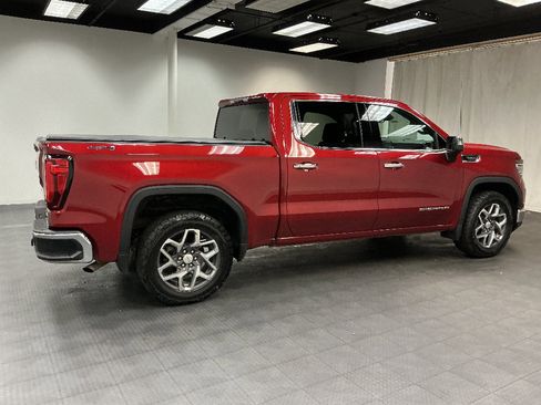 Used 2023 GMC Sierra 1500 SLT w/ SLT Convenience Package AWD/4WD image 6