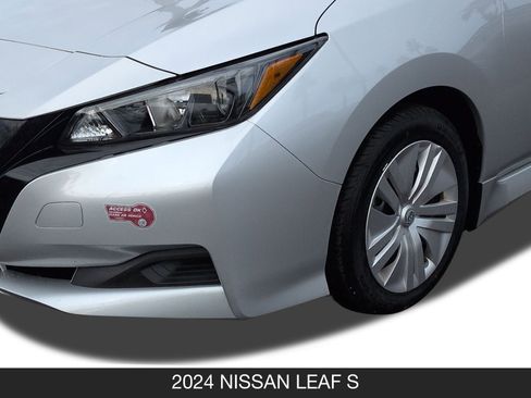 Certified 2024 Nissan Leaf S image 11