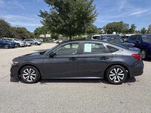 Used 2023 Honda Civic LX image 8