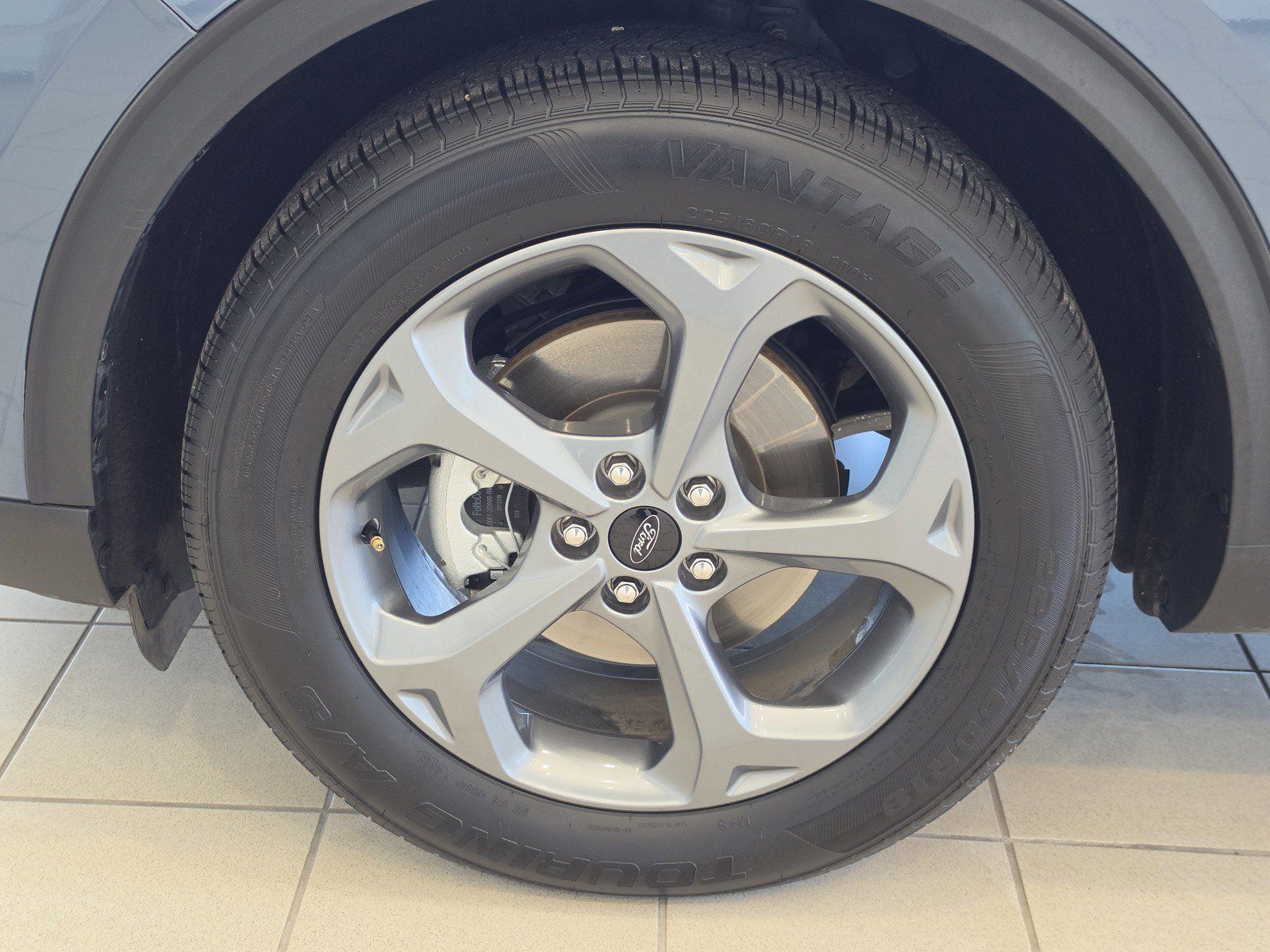 Used 2025 Ford Escape ST-Line FWD image 29
