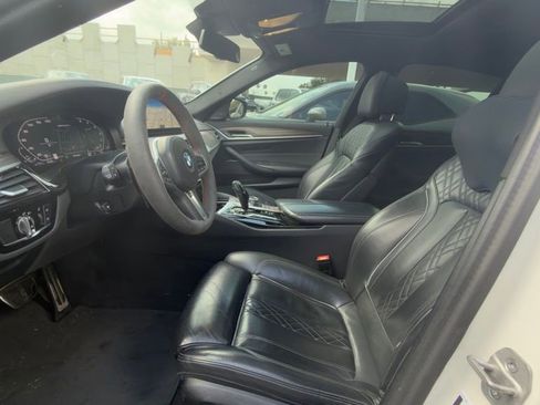 Used 2023 BMW M550i xDrive AWD/4WD image 7