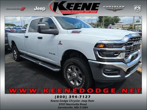 Used 2025 RAM 2500 Big Horn AWD/4WD image 1