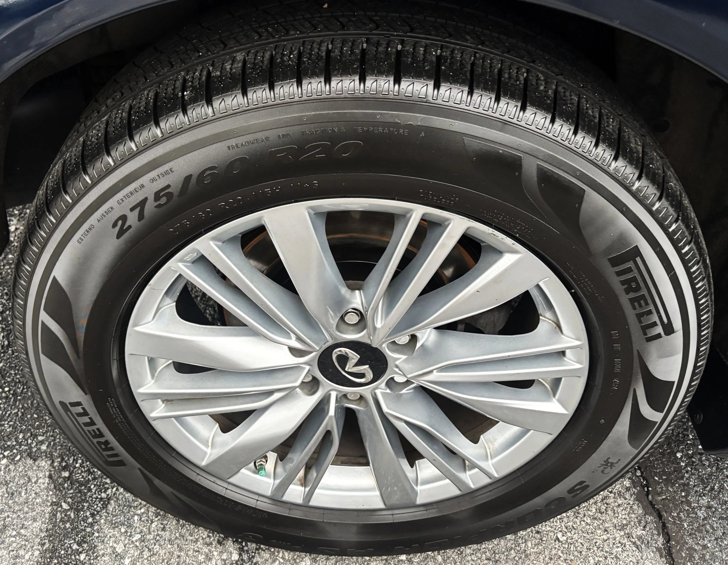 Used 2019 INFINITI QX80 Luxe AWD/4WD image 8