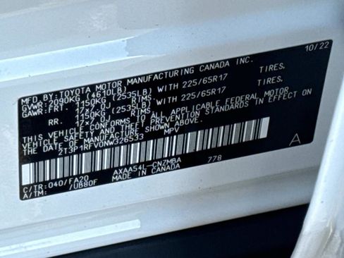 Used 2022 Toyota RAV4 XLE image 31