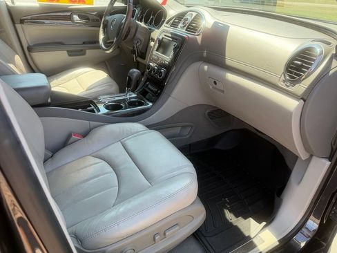 Used 2017 Buick Enclave Premium w/ Trailering Package FWD image 18