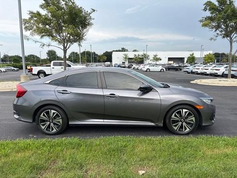 Used 2017 Honda Civic EX-L image 3