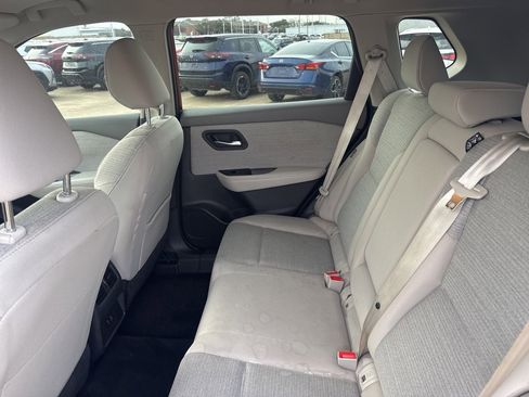 Certified 2023 Nissan Rogue SV image 23