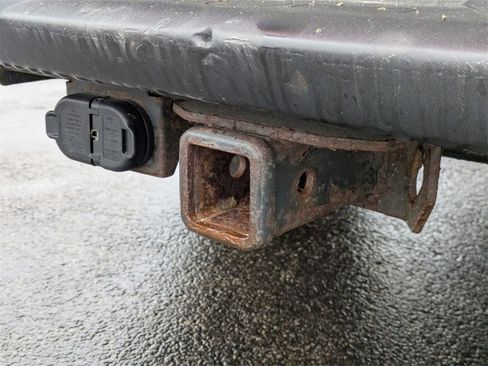 Used 2012 Ford F150 XLT w/ XTR Pkg image 37