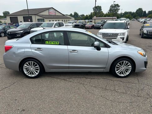 Used 2012 Subaru Impreza 2.0i Limited AWD/4WD image 4