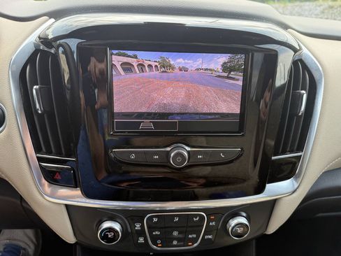 Used 2023 Chevrolet Traverse LS w/ Safety Package FWD image 12