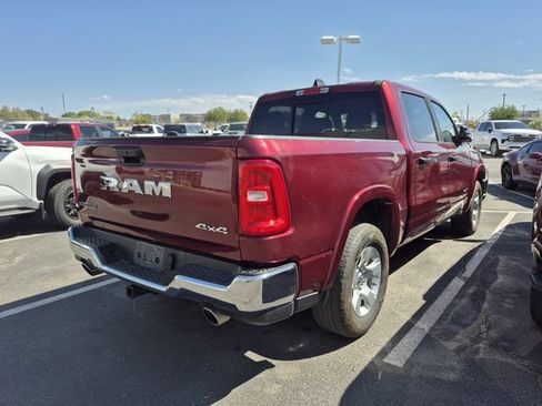 Used 2025 RAM 1500 Big Horn AWD/4WD image 10
