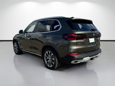 New 2026 BMW X5 sDrive40i w/ Climate Comfort Package image 5