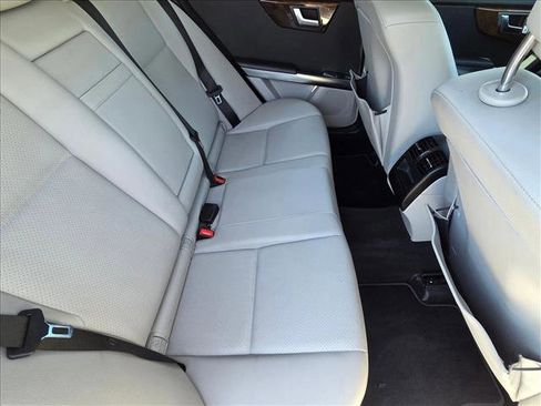 Used 2013 Mercedes-Benz GLK 350 2WD image 17