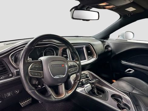 Used 2021 Dodge Challenger R/T Scat Pack w/ Plus Package RWD image 11