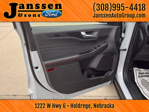 New 2026 Ford Escape ST-Line w/ Cold Weather Package image 9